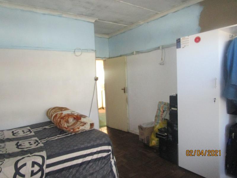 2 Bedroom Property for Sale in Bellville Central Western Cape